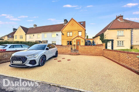 Poplar Road, Pontypridd 4 bed end of terrace house for sale