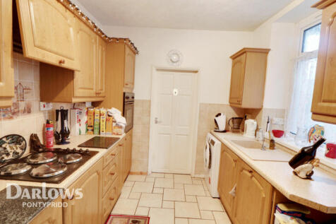 Aberdare Road, Mountain Ash 3 bed terraced house for sale