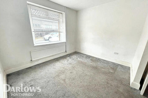 Thurston Road, Pontypridd 4 bed terraced house for sale