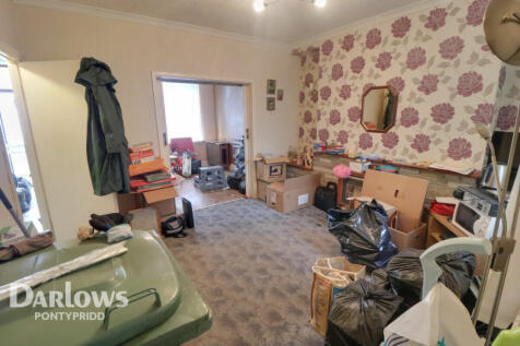 Oliver Street, Pontypridd 3 bed terraced house for sale