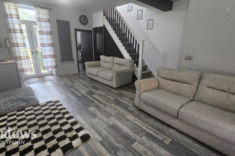 Bute Street, Treorchy, Treherbert CF42 2 bed terraced house for sale