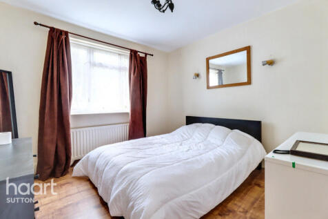 Downs Road, Sutton 2 bed terraced house for sale