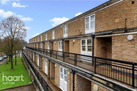Hulverston Close, Sutton 2 bed maisonette for sale