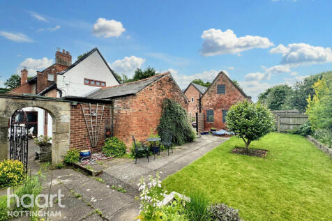 Gregory Street, Nottingham 4 bed cottage for sale
