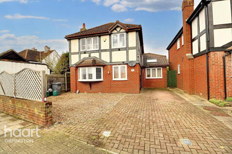 Magpie Hall Lane, BROMLEY 5 bed detached house for sale