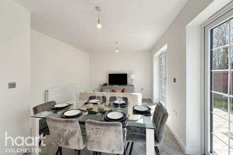 Halstead Road, Colchester 4 bed detached house for sale