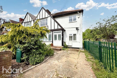 4 bedroom maisonette for sale