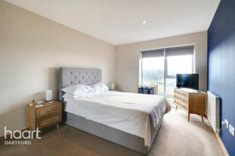 Mill Pond Road, Dartford 1 bed flat for sale