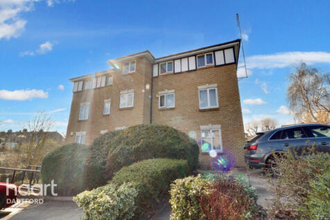 Norfolk Close, Dartford 2 bed flat for sale