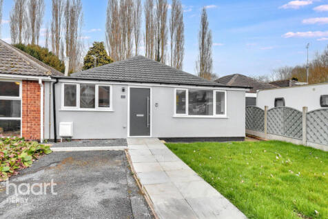 3 bedroom semi-detached bungalow for sale