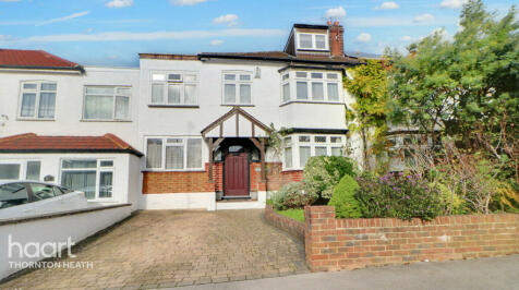 6 bedroom terraced house for sale