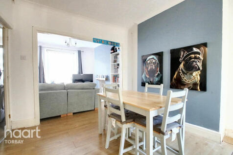 St James Road, Torquay 2 bed terraced house for sale