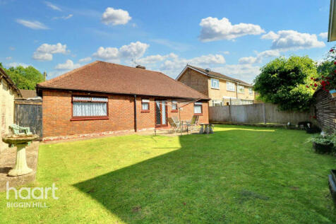 Sunningvale Avenue, Biggin Hill 3 bed detached bungalow for sale