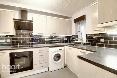 Main Road, Biggin Hill 2 bed retirement property for sale
