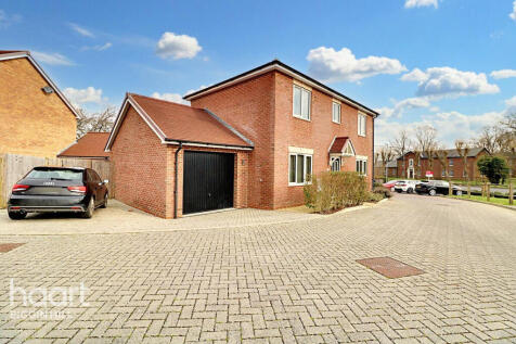 Vulcan Close, Biggin Hill 3 bed detached house for sale