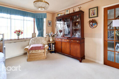 Woodmarket, Lutterworth 3 bed detached house for sale