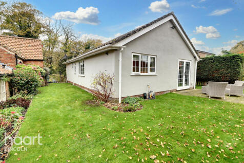 Kingsway, Tealby 3 bed detached bungalow for sale