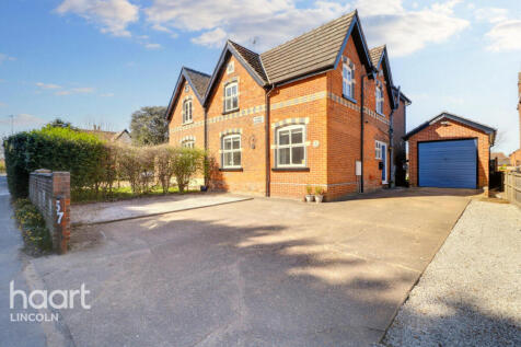 High Street, Skellingthorpe 4 bed semi
