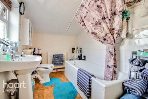 Albany Street, Lincoln 2 bed terraced house for sale