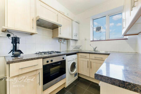 Nelsons Row, London, SW4 3 bed flat for sale