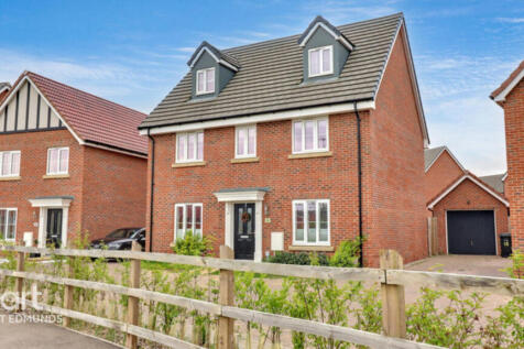 5 bedroom detached house for sale