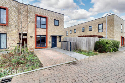 Pinks Close, Cambridge 3 bed end of terrace house for sale