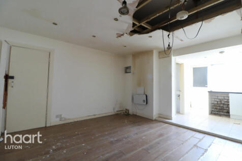 Castle Street, Luton 1 bed apartment for sale