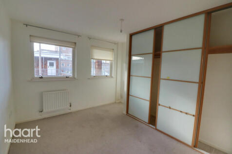 St Ives Road, Maidenhead 2 bed apartment for sale