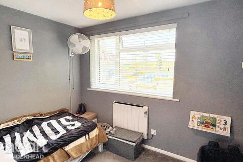 2 bedroom flat for sale