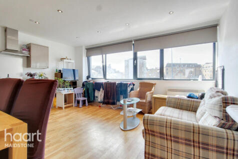 Fairmeadow, Maidstone 2 bed apartment for sale