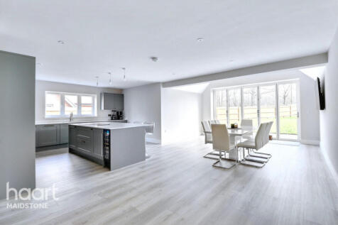Upper Barnhill, Maidstone 5 bed detached house for sale