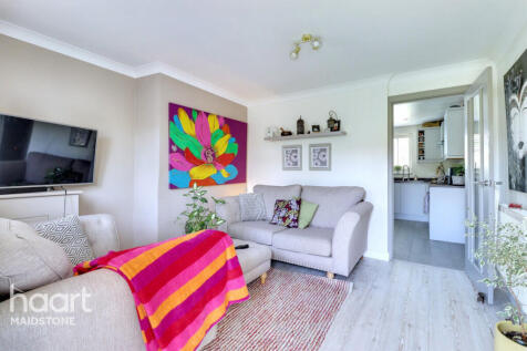 The Green, Maidstone 2 bed bungalow for sale