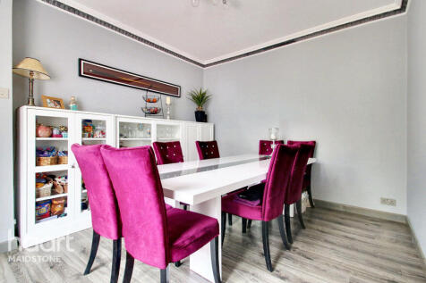 Chatham Road, Maidstone 4 bed detached house for sale