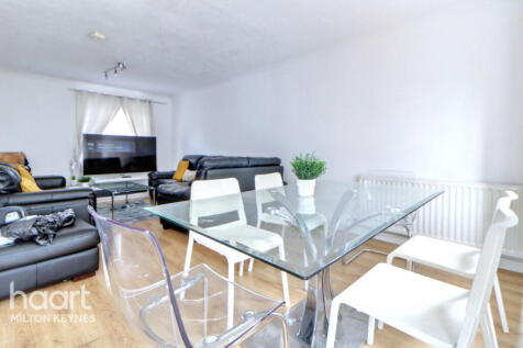 Bowyers Mews, Neath Hill 3 bed terraced house for sale