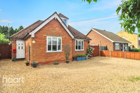 4 bedroom detached bungalow for sale