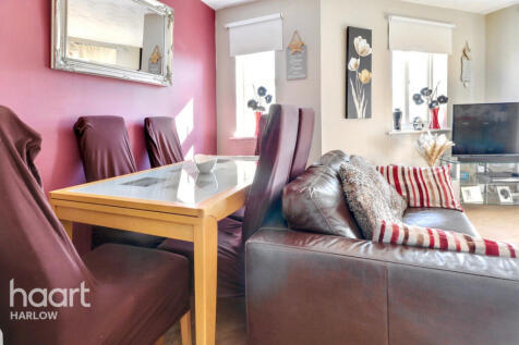 Chelsea Gardens, Harlow 2 bed apartment for sale