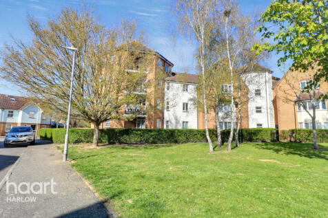 Chelsea Gardens, Harlow 2 bed apartment for sale