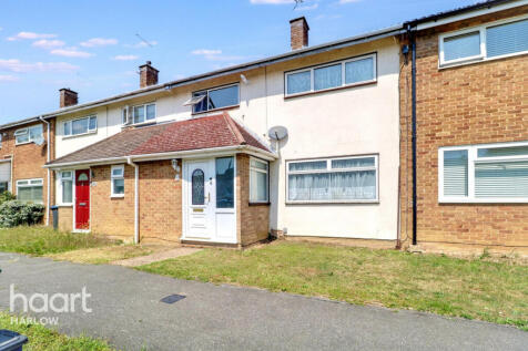 Waterhouse Moor, Harlow 3 bed terraced house for sale