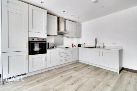 Gramophone Lane, Hayes 1 bed apartment for sale