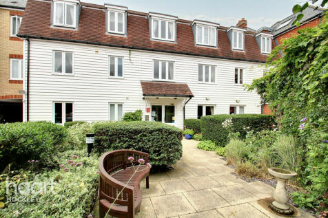 Roche Close, Rochford 1 bed flat for sale