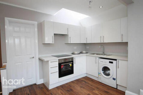 Hindes Road, HARROW 1 bed flat for sale
