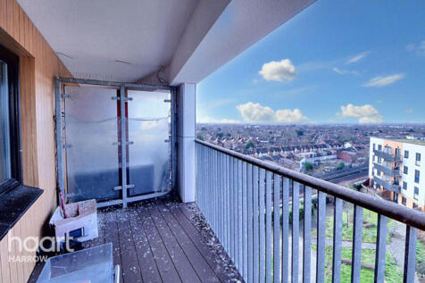 HARROW 1 bed apartment for sale