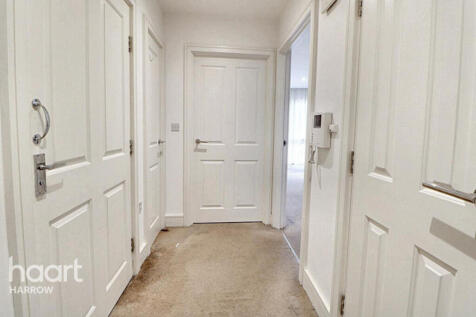 HARROW 1 bed apartment for sale