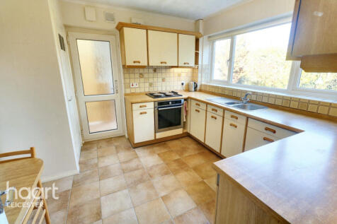 Eden Road, Leicester 4 bed detached house for sale