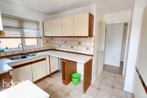 Winterton Close, Leicester 2 bed detached bungalow for sale