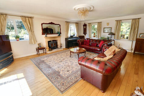 Markfield Road, Leicester 4 bed detached house for sale