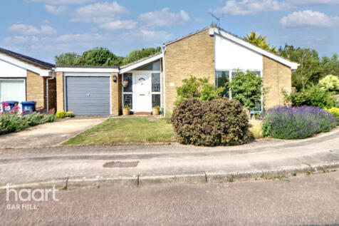 4 bedroom detached bungalow for sale