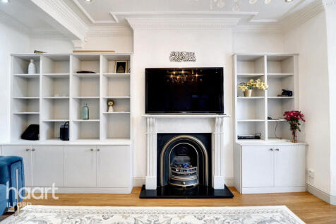 Northbrook Road, Ilford 4 bed end of terrace house for sale