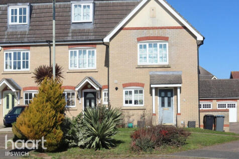 3 bedroom end of terrace house for sale
