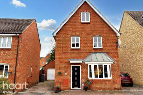 Walker Chase, IPSWICH 5 bed detached house for sale